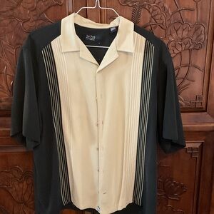 Nat Nest Men's Black and Cream Button-Up Shirt